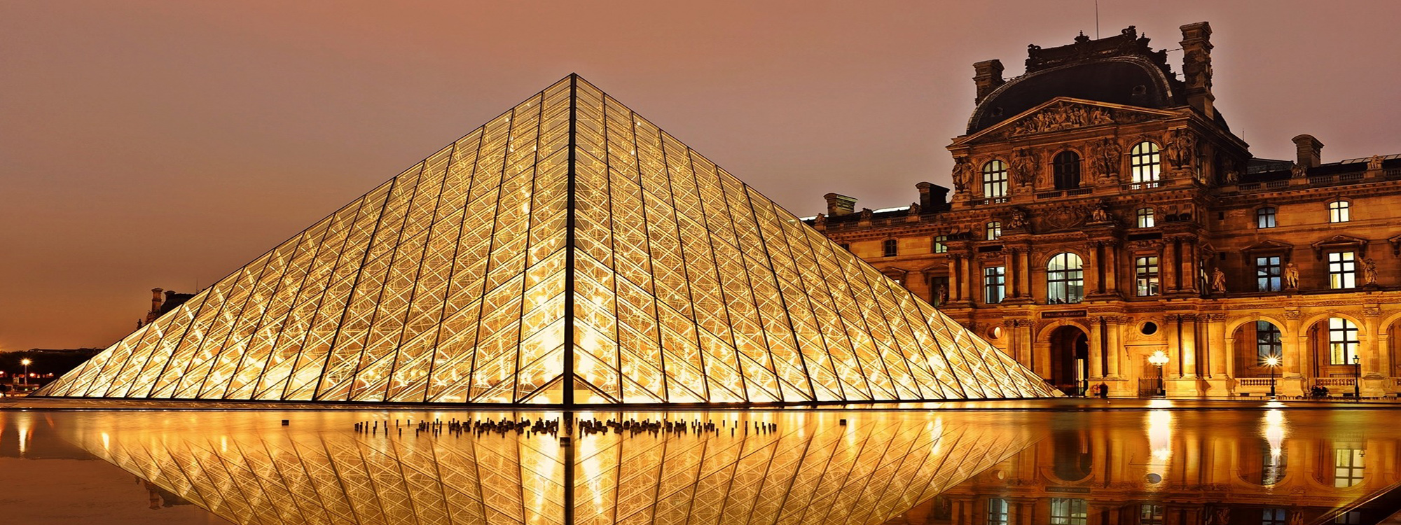 Museu do Louvre - Paris